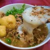 *まるでお雑煮【Bánh Đúc Nóng  】初めて食べるバインドゥックが絶品！*