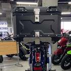 秀*キ様 【送料込み】 バイク用 リア ボックス スーパーカブC125 スーパーカブC125に延長リアキャリア、リアボックス取り付けまし