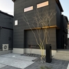 【完工】シンプルモダンエクステリア／町田市／アイ工務店の建物