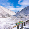 雪の真川橋梁：立山線