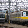 ウソ電:東京メトロ有楽町線 10000系・7000系金色帯ver.
