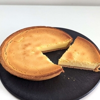 お取り寄せ【ルタオ】の定番商品チーズタルト「ヴェネチアランデブー」を実食｜マスカルポーネとバニラを使ったなめらかな食感のチーズタルト