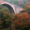 雨の眼鏡橋