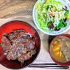 👑くまさん流鉄火丼