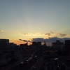 見知らぬ街の夕日