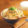 夏の鶏むね肉レシピは酸味があるものに軍配「塩レモンしょうが焼き丼」たんぱく質補給メシ【筋肉料理人】