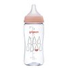 ガラス？いいえ、ピジョン母乳実感プラスチック！割れない安心感と透明感の秘密