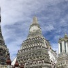 気ままにバンコク⑩！ワットアルン（暁の寺）～階段は閉鎖し、コスプレ天国になっていた