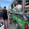🇹🇭タイのホアヒン(HuaHin)旅行中②　10バーツのソンテウ（ローカルタクシー？！）を使いこなして異国情緒を楽しむ