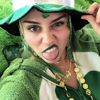 Miley Cyrus and Liam Hemsworth Take St. Patrick's Day 2018 to the Next Level - E! Online