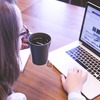 壁を傷つけないフックは１００均にある？穴を開けずに絵とか時計を飾りたい！