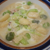 空豆とブロッコリーのチーズミルク白菜ベーススープニョッキ