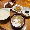 秋茄子で麻婆茄子と、梅の実ひじきで冷奴の朝ごはん。