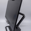 大画面タブレットやモバイルディスプレイも設置出来る「タブレットスタンド」を購入。