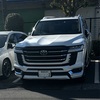 トヨタ　ランドクルーザーの盗難です。