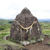 【押戸石の丘】 ミステリアス！方位磁石のまわる縄文の列石遺構と絶景の丘