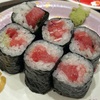 「金沢まいもん寿司」でほたるいか沖漬けや燻製へしこを食べる