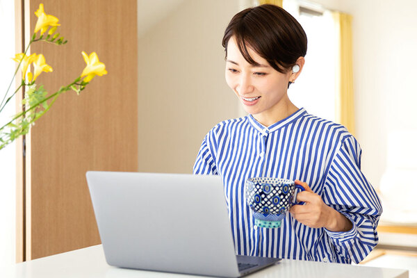 Windows 11 でデスクトップにアイコンを表示する方法｜ごみ箱の表示手順と表示されない原因