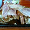 札幌市　お食事＆コーヒー　キャロット　/　肉だらけの大盛を