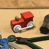 BRIO（IKEA？）の古い木製玩具の汽車を修理しました