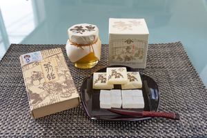 朝ドラ「風、薫る」にあめ菓子登場で来客増　上越市の老舗あめ屋「高橋孫左衛門商店」