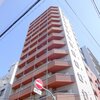 ”KDXレジデンス御徒町”アメ横の喧騒を抜けた閑静な住宅街の入り口。高品質シリーズマンションでの暮らし