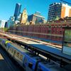 電車の乗り換えを英語で説明するときの英語フレーズ