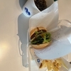 モスバーガーで久しぶりの昼食を食べました。気のせいかハンバーガーがチョット小さくなった？そして平日限定昼割セットってお得感が全然ない気がする。