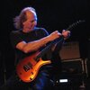 Adrian Belew（エイドリアン・ブリュー）親方フランク・ザッパ、ロバート・フリップ以上の超個性派ギタリスト