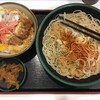 🉐セット（ミニカツ丼、かけそば）590円をクーポン券を使ってそばを大盛りにする。時短営業になり、20:00閉店なので、急いで食べた。サラリーマン時代のランチタイムみたい！ (@ ゆで太郎 in 豊島区, 東京都) 