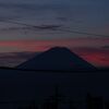 朝焼けの富士山