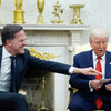 トランプ大統領、NATO 事務総長からの諂うような私信を公開
