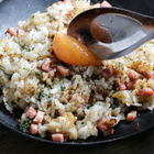 【メシ通のリモートめし】リピート確定の香り「ガリバタクミン炒飯」の作り方【エダジュン】