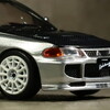 【モデルインプレッション】 INNO Models 1/64 - Mitsubishi Lancer Evolution III (Silver/Carbon Bonnet)