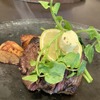 ステーキと　しれっと宣伝