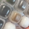 指圧に自信ありましたわ・・・。リッチェルわけわけフリージングトレーを破壊。