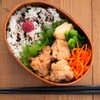 夏のお弁当、保冷剤を入れる前に「冷ます」のはなぜ？ 温かいままフタをしてはいけない