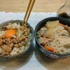 きょうもきな粉餅。三食とん汁(15日目/しらたき増量)。納豆玉子かけごはん。