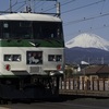 車窓の友　富士山と「踊り子」