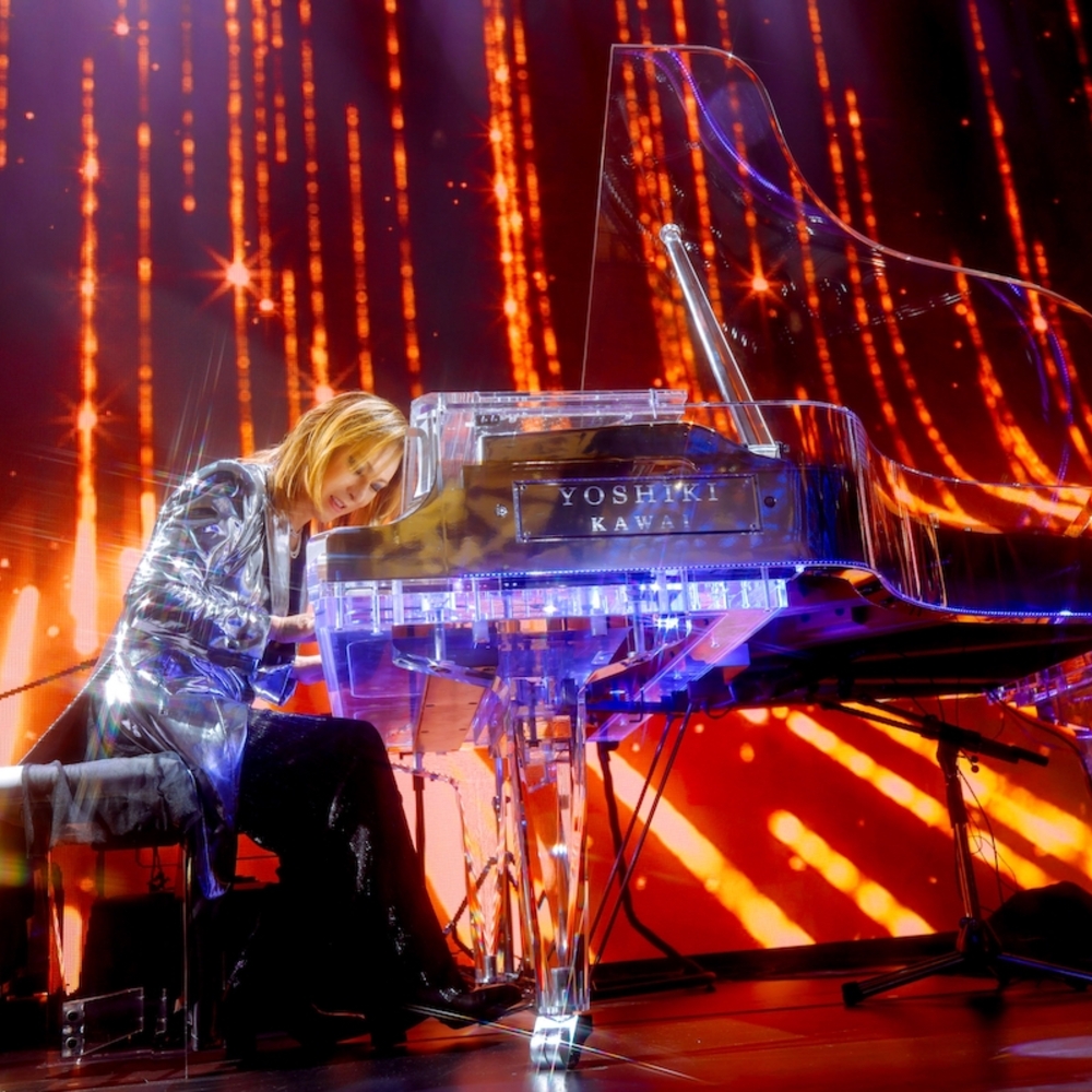 YOSHIKIの世界一豪華なディナーショーにPATA登場！イ・ビョンホン、レスリー・キー、アンミカら豪華VIPも集結