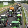 「耐えられるかどうかのギリギリ」 なぜヨーロッパの農家は抗議しているのか？