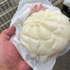 ヤマザキデイリーストアの一部店舗しか売ってない、幻の大肉饅を食べた。