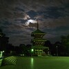 夜の成田山新勝寺