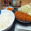 621：
雨の日のご褒美、トンカツ定食で満たされた1日🍚