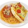 セブンイレブンからパスタとピザを一緒に盛りつけたイタリアンプレートが新登場！わんぱくな見た目で話題性あり