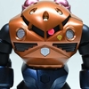 HGズゴックをオレンジメタリックで塗装する
