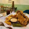 予約必須！超人気店「ヘンリーフライ／Henry Fry」の自家製フライドチキン