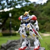 ガンプラ簡単フィニッシュのHGガンダムバルバトスルプスでも一眼レフで撮影すると...