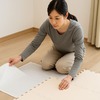 ジョイントマットの下に敷くシート完全ガイド：湿気・防音・ズレ防止対策の決定版