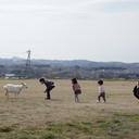 食べながら歌うことはできなくても、歌いながら食べることはできる